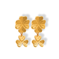 Aretes largos dobles de trébol vista lateral