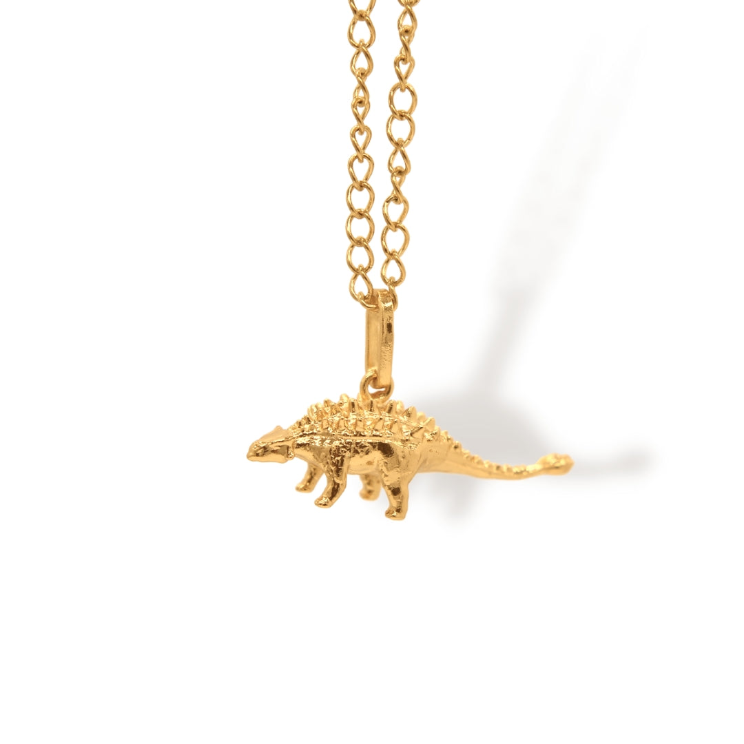 Cadena con anquilosaurio grande vista frontal Brezo Jewelry