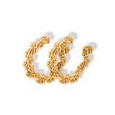 Candongas con tejido envolvente doradas vista frontal