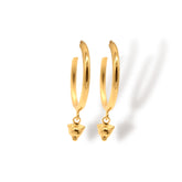 Candongas medianas cabeza de perro vista frontal