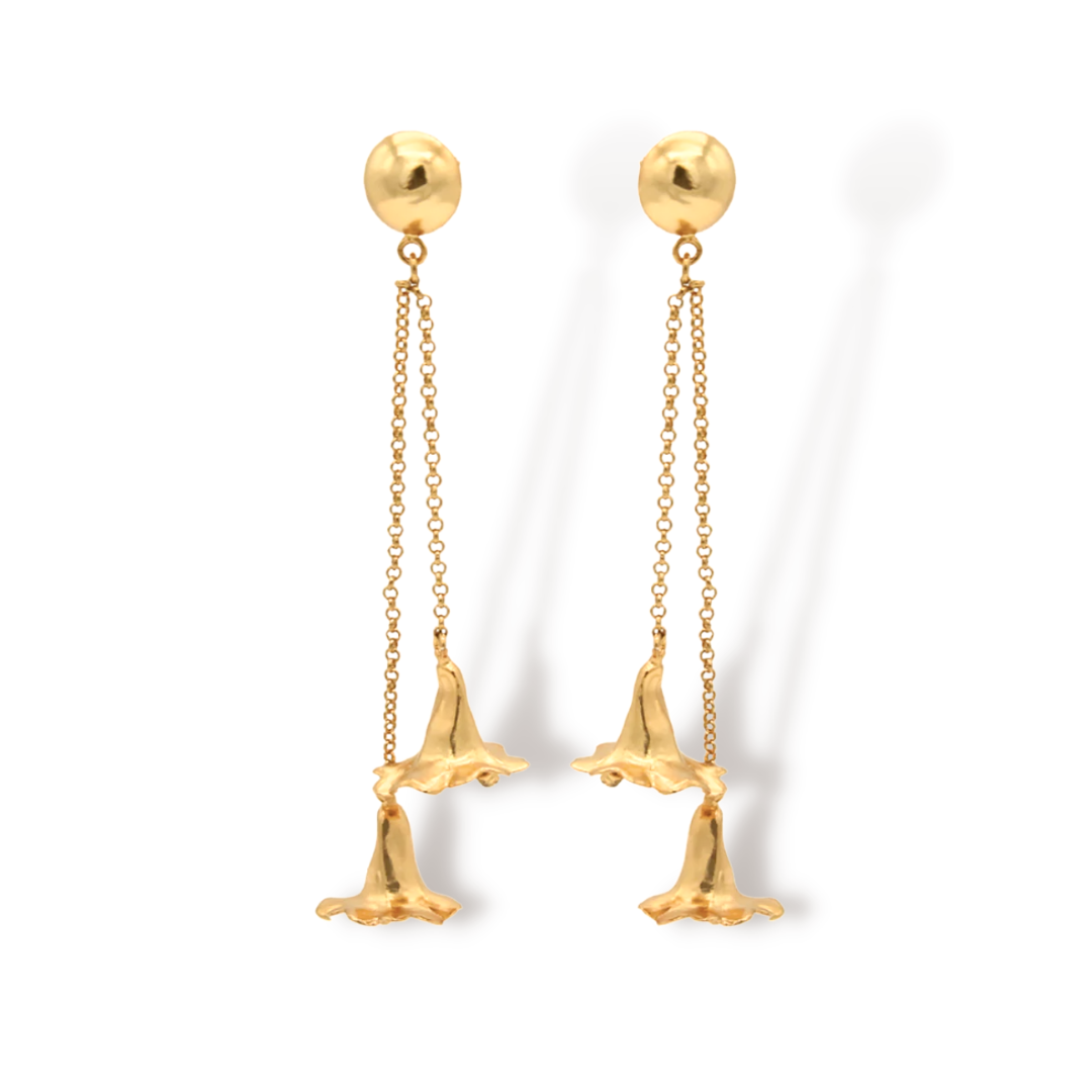 Aretes largos con flor de palisandro vista frontal Brezo Jewelry