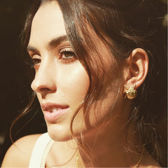 Aretes de mariquita vista real