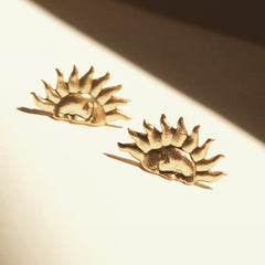 Aretes de sol media cara vista real