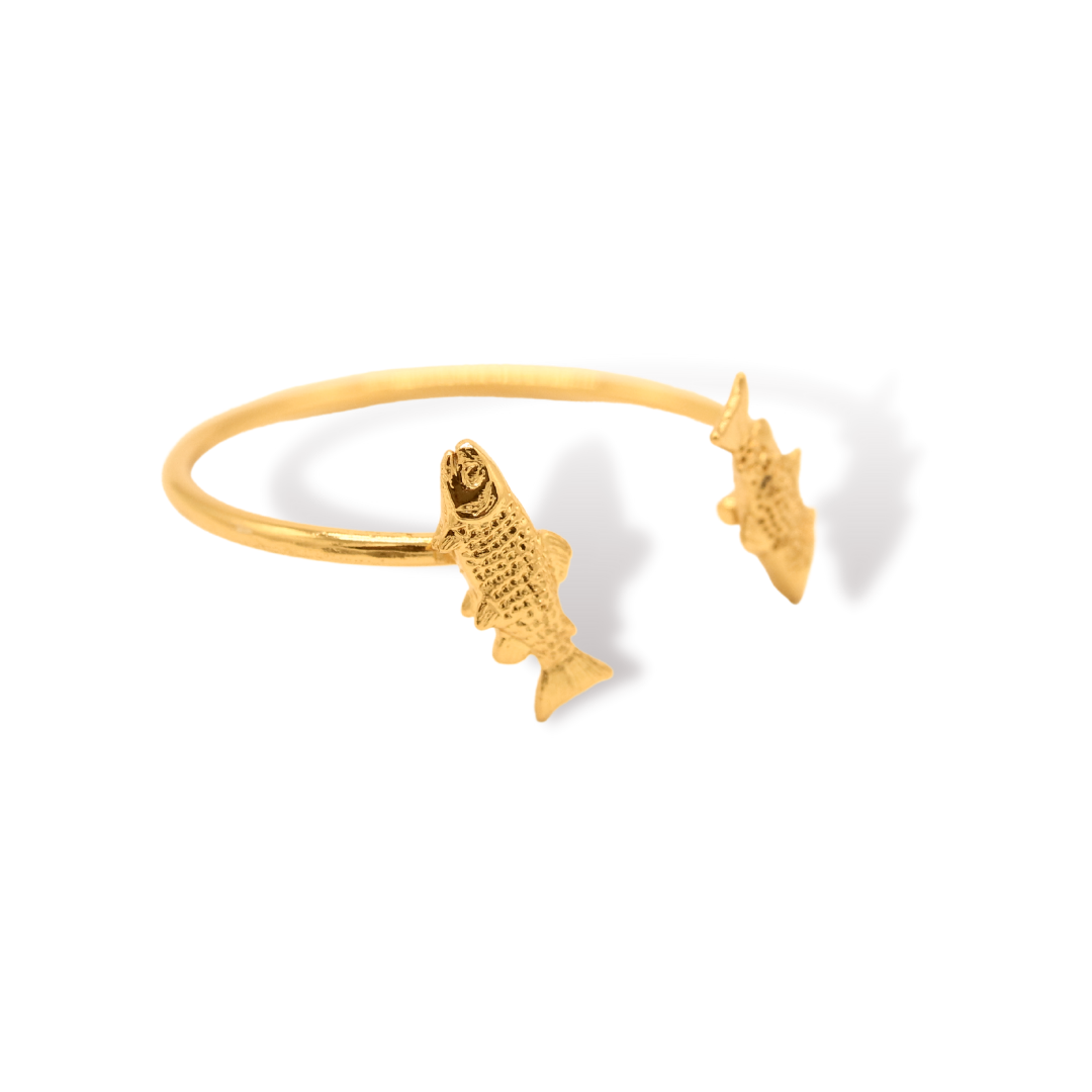 Brazalete con truchas vista lateral Brezo Jewelry