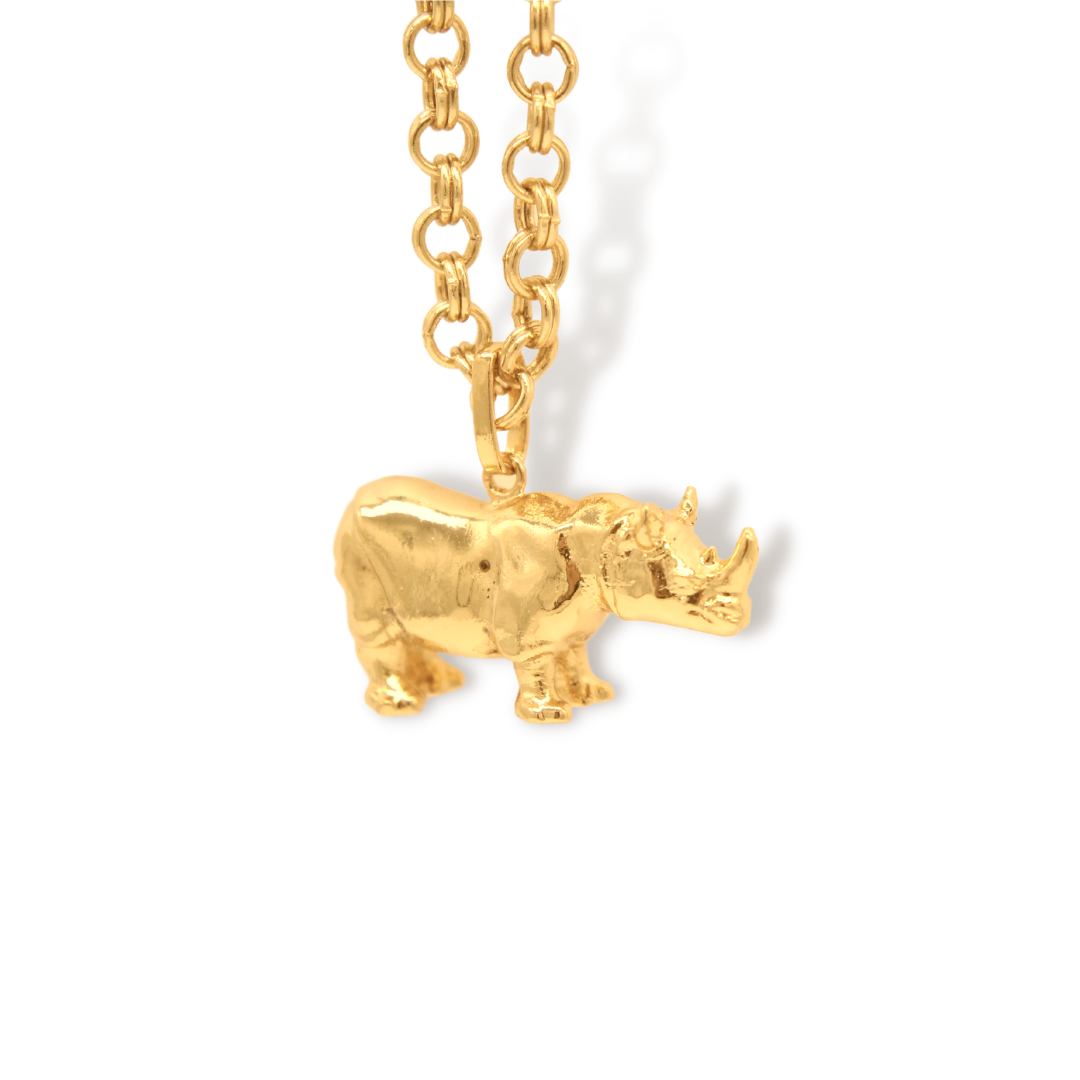 Cadena con rinoceronte vista frontal Brezo Jewelry