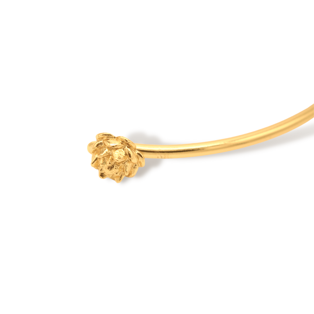 Choker con flores de loto vista detallada Brezo Jewelry