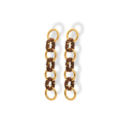 Aretes largos entrelazados tejidos con marrón y dorado, en bronce con miyuki