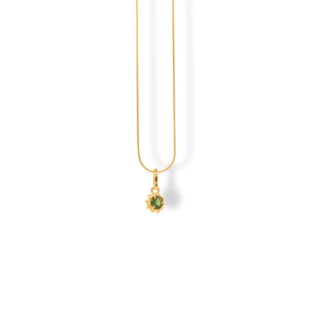 Cadena con circón verde dorada en bronce con baño de oro — Brezo Jewelry
 Brezo Jewelry