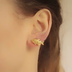 Aretes de cachama